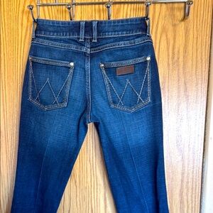 Women’s wrangler boot cut size one